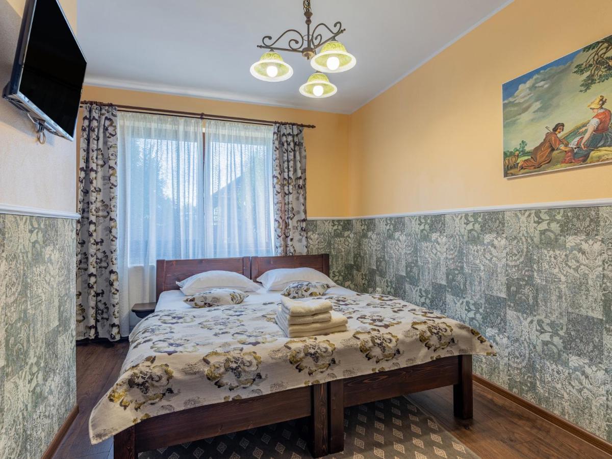 Casa Saraste Hotel ริชนอฟ ภายนอก รูปภาพ